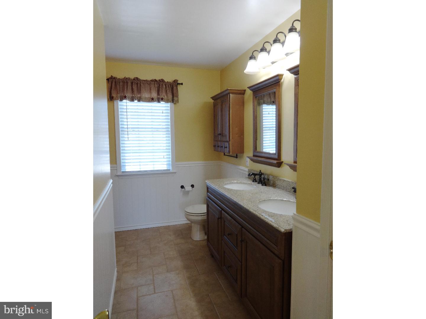 563 Ridge Avenue Spring City, PA 19475 - Photo 13 of 24 Master Bathroom