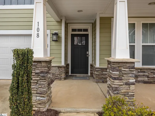 $369,500 | 108 Parkland Drive, Greenville, SC 29607