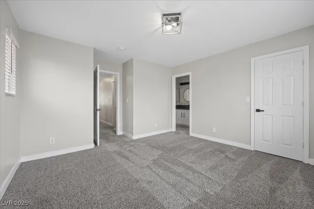 $2,350 | 9522 Windborne Avenue, Las Vegas, NV 89147