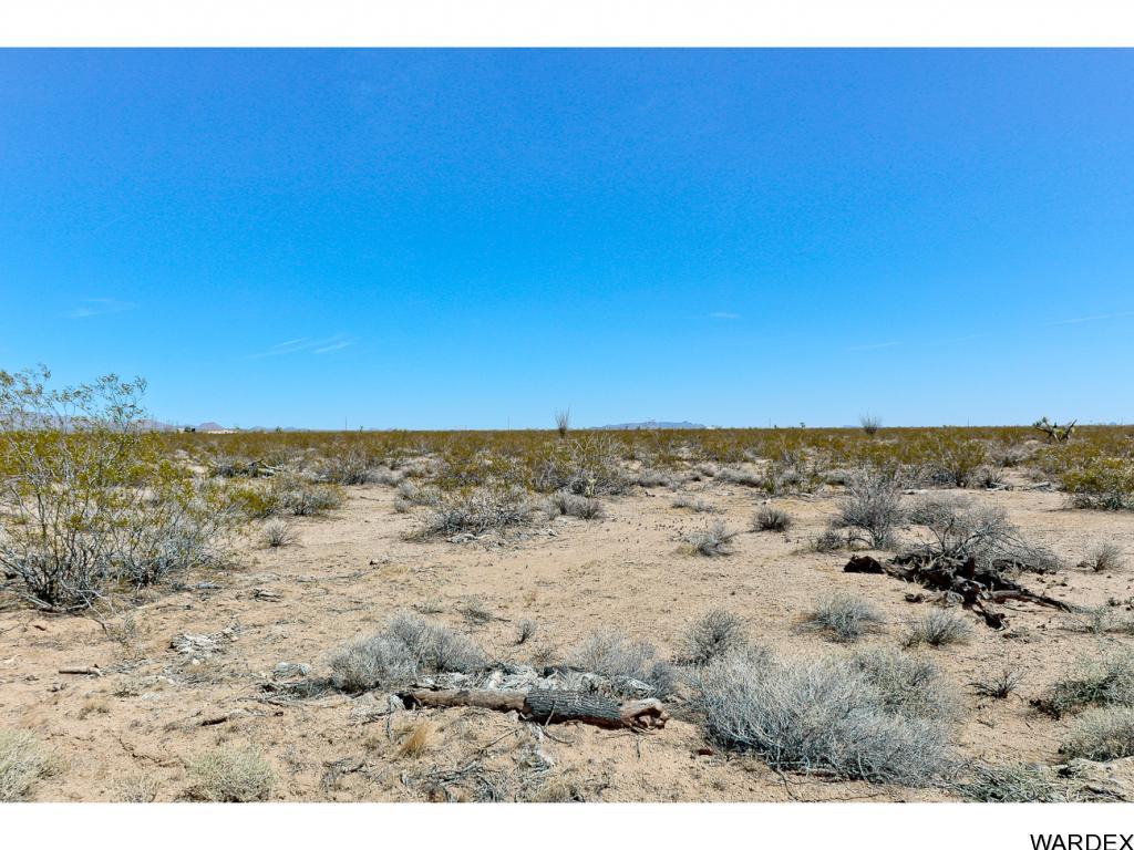 19064 South Butch Cassidy Road Yucca, AZ 86438 - Photo 6 of 36 Additional Photo