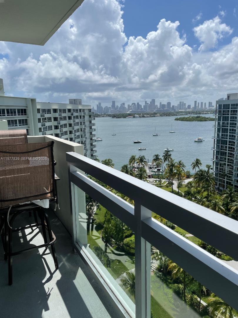 1500 Bay Road, Unit 1566S Miami Beach, FL 33139 - Photo 2 of 25