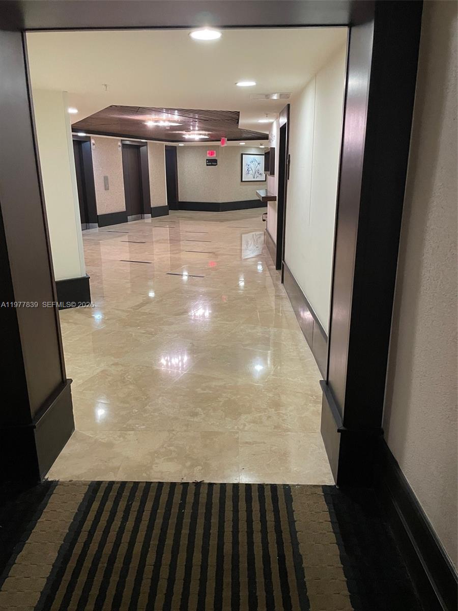 1500 Bay Road, Unit 1566S Miami Beach, FL 33139 - Photo 8 of 25