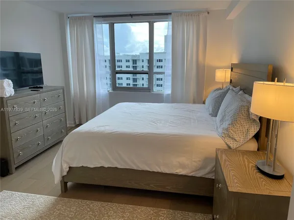 $3,300 | 1500 Bay Road, Unit 1566S, Miami Beach, FL 33139