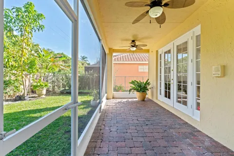 $895,000 | 9905 Coronado Lake Drive, Boynton Beach, FL 33437