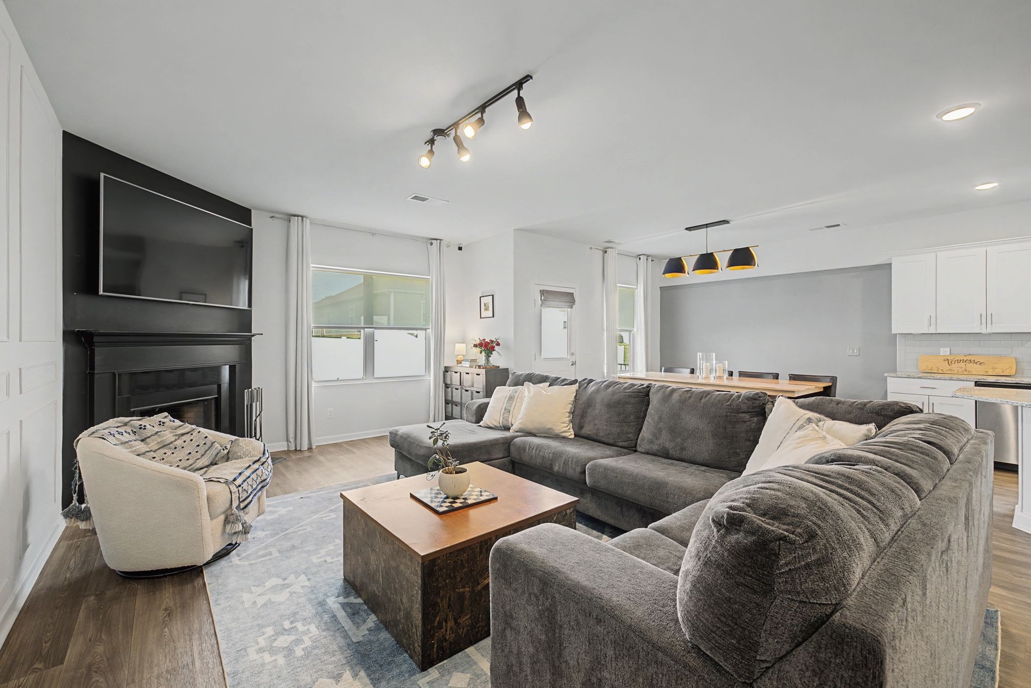 3410 Hattie Lane Columbia, TN 38401 - Photo 4 of 39