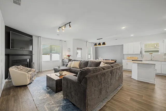 $429,000 | 3410 Hattie Lane, Columbia, TN 38401