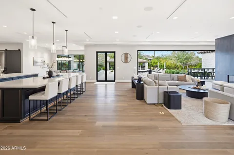$9,950,000 | 6210 East Keim Drive, Paradise Valley, AZ 85253