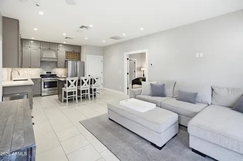 $9,950,000 | 6210 East Keim Drive, Paradise Valley, AZ 85253