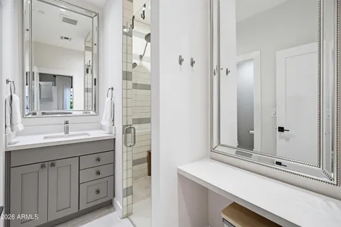 $9,950,000 | 6210 East Keim Drive, Paradise Valley, AZ 85253