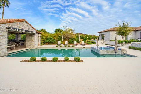 $9,950,000 | 6210 East Keim Drive, Paradise Valley, AZ 85253