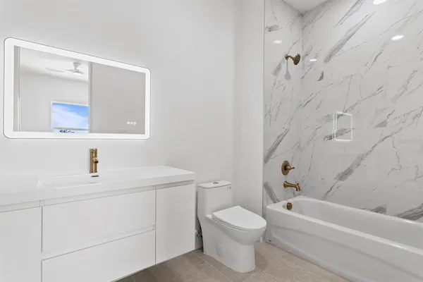 $1,850,000 | 2202 Newberger Road, Lutz, FL 33549