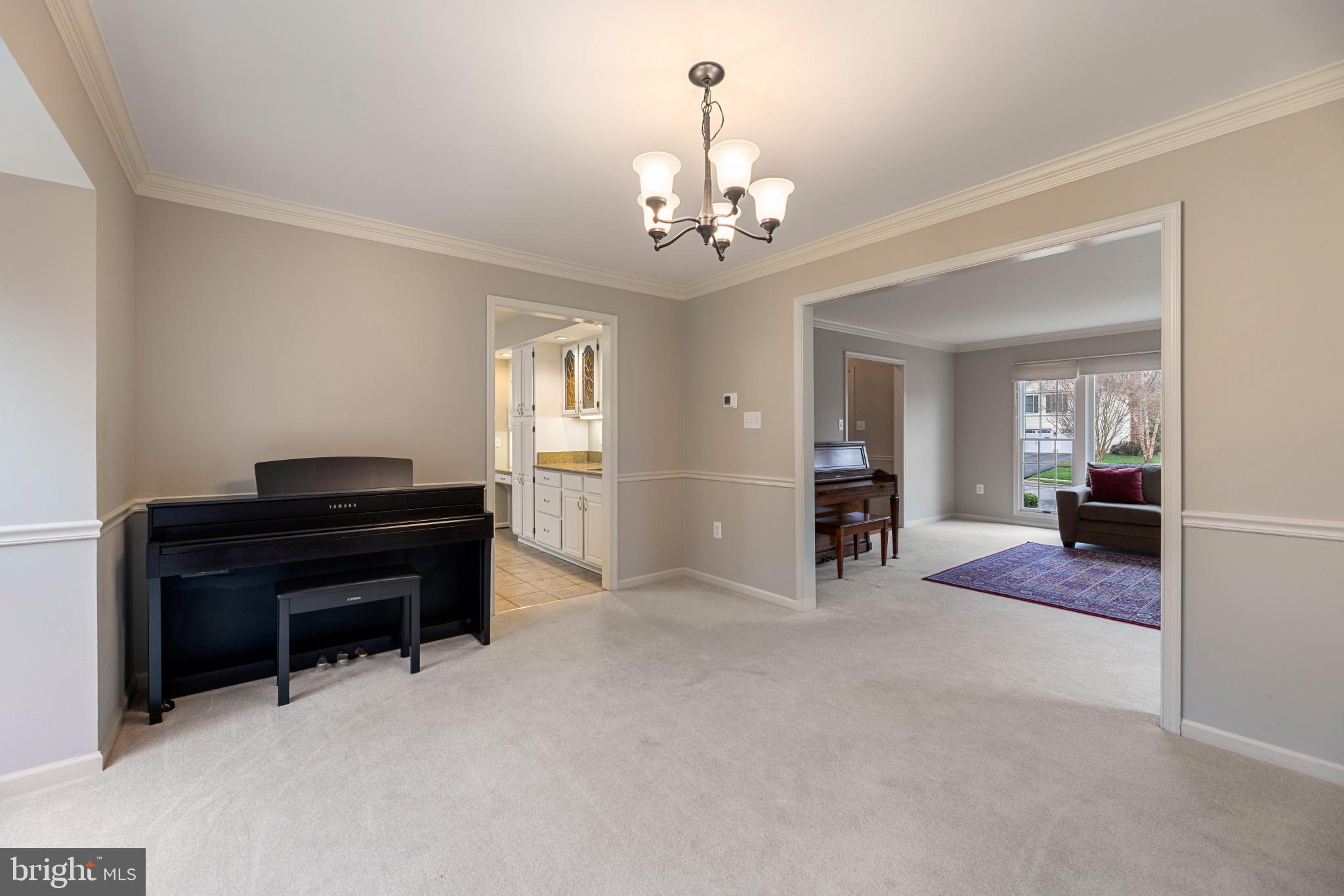6189 Hidden Canyon Road Centreville, VA 20120 - Photo 16 of 48 Dining Room