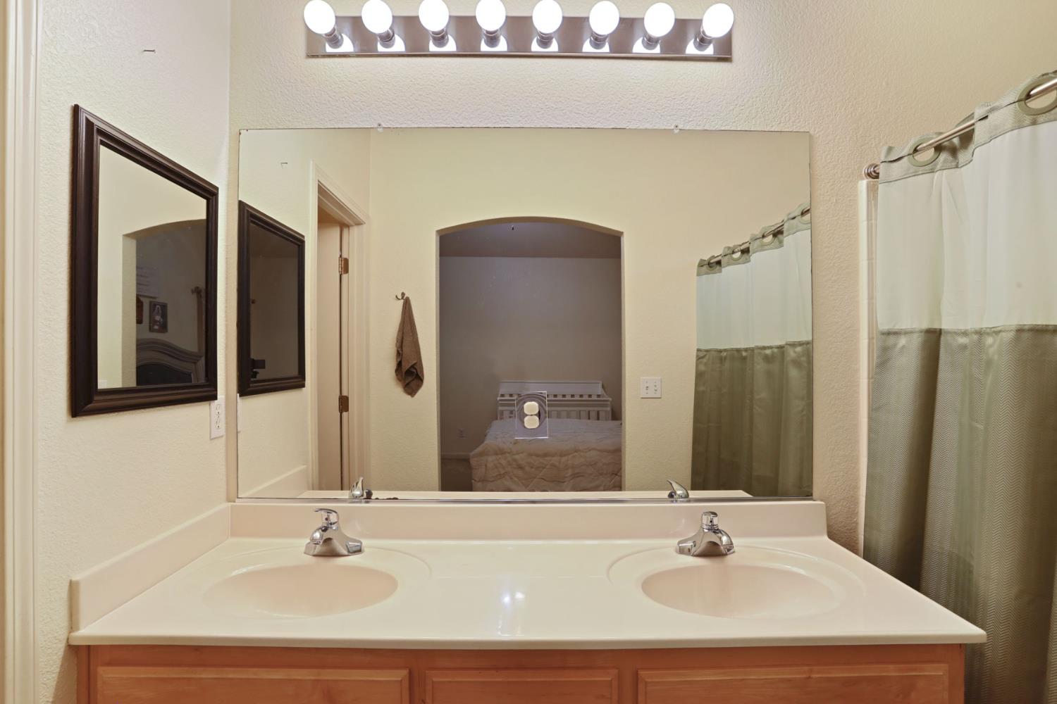 1186 Kay Circle Turlock, CA 95382 - Photo 26 of 28