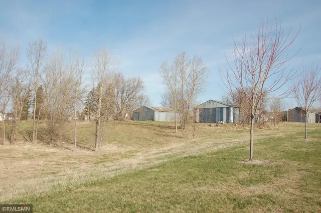 $529,900 | 990 Bur Oak Lane, Watertown, MN 55388