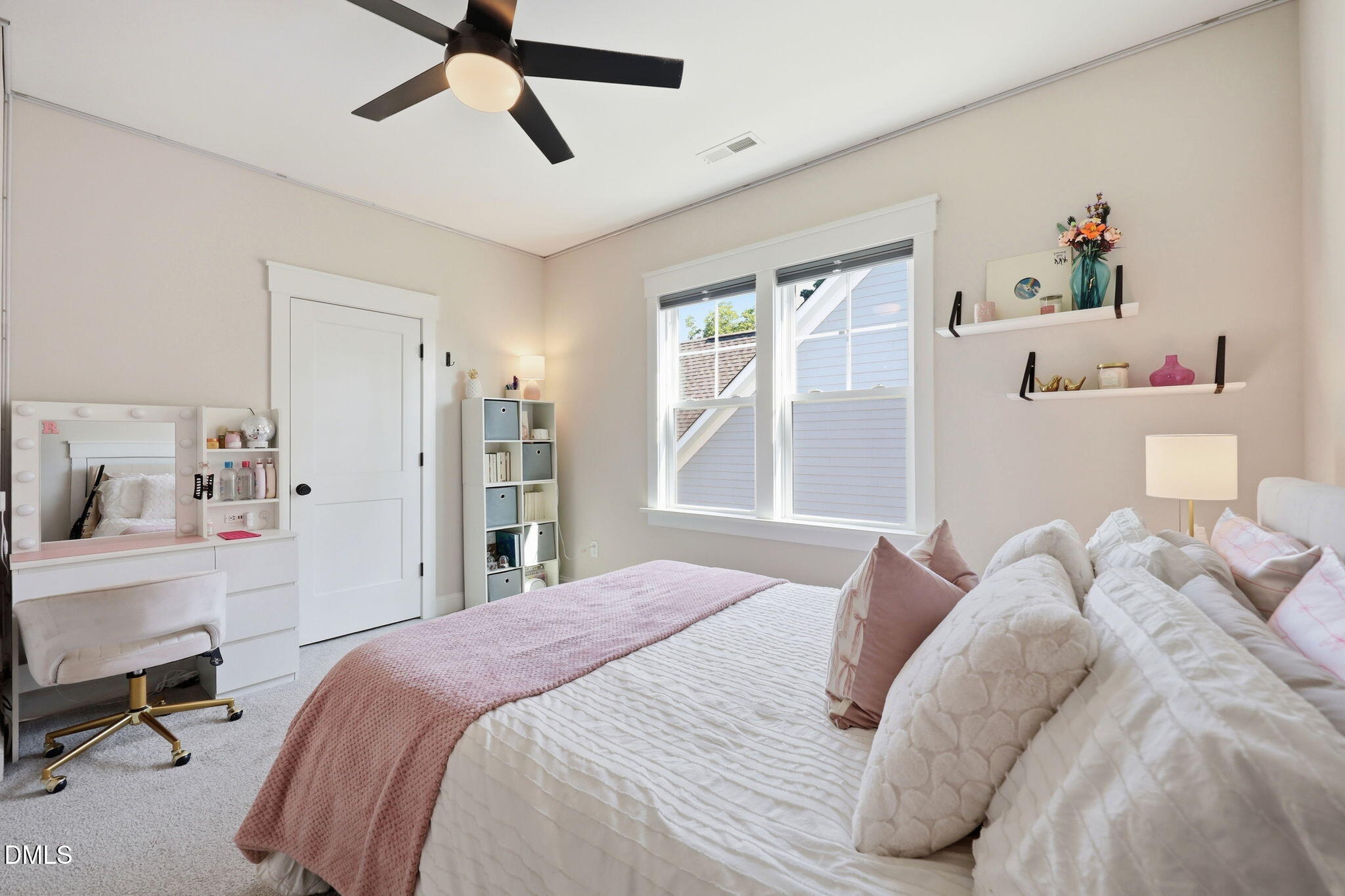 7524 Pinecrest Road Raleigh, NC 27613 - Photo 26 of 44