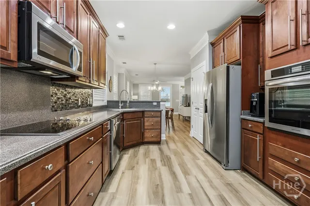 $325,000 | 305 Lakeview Drive, Pooler, GA 31322