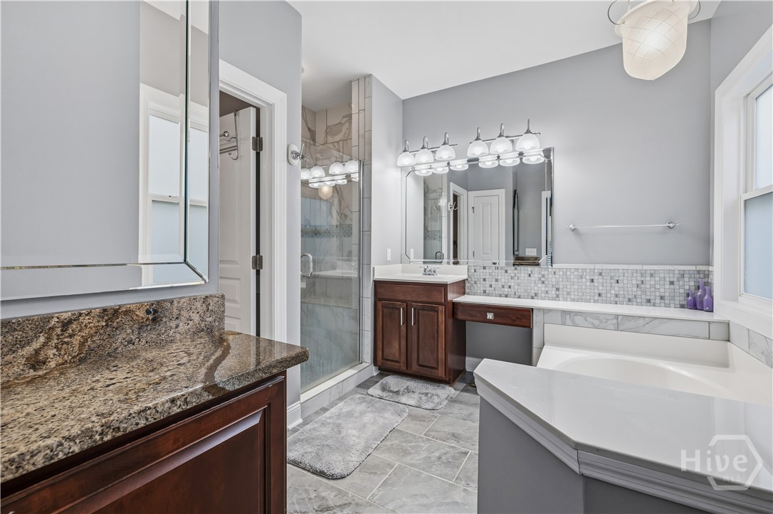 305 Lakeview Drive Pooler, GA 31322 - Photo 28 of 41 Bathroom attached to bedroom #3