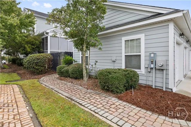 $325,000 | 305 Lakeview Drive, Pooler, GA 31322
