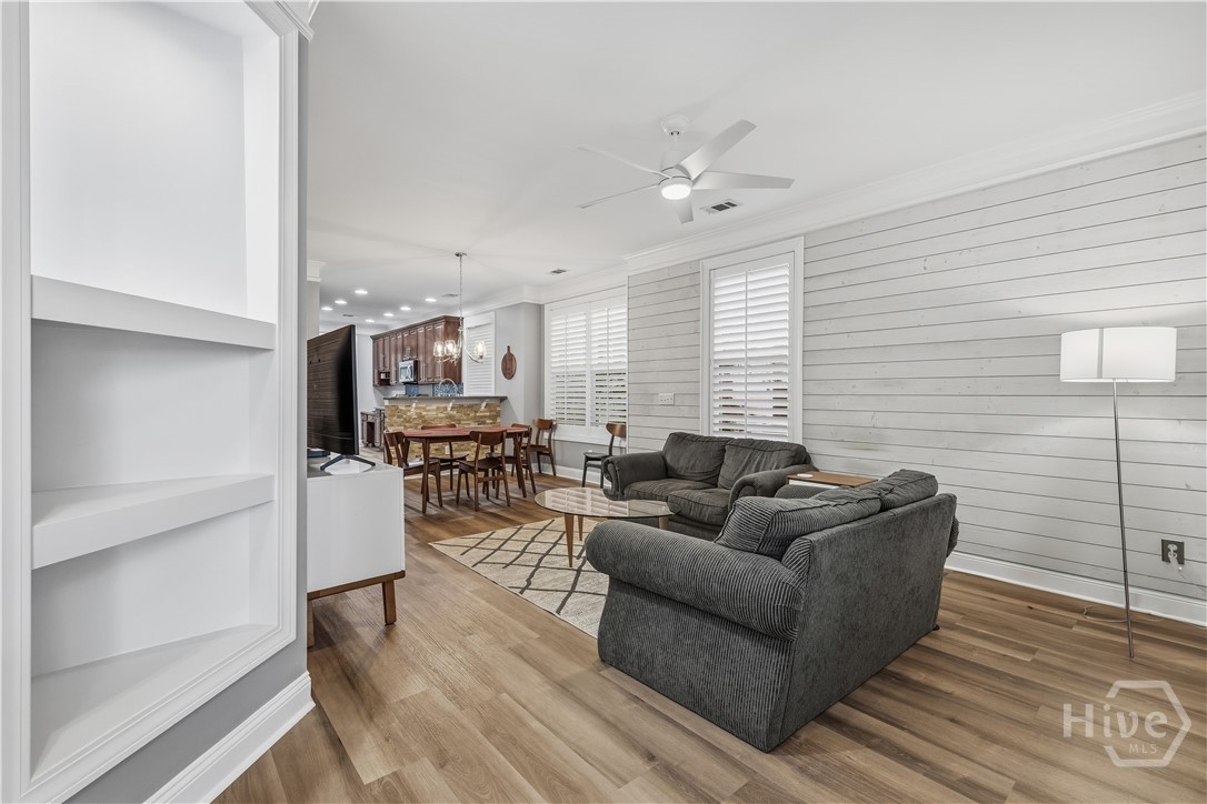 305 Lakeview Drive Pooler, GA 31322 - Photo 4 of 41 Entry from front door