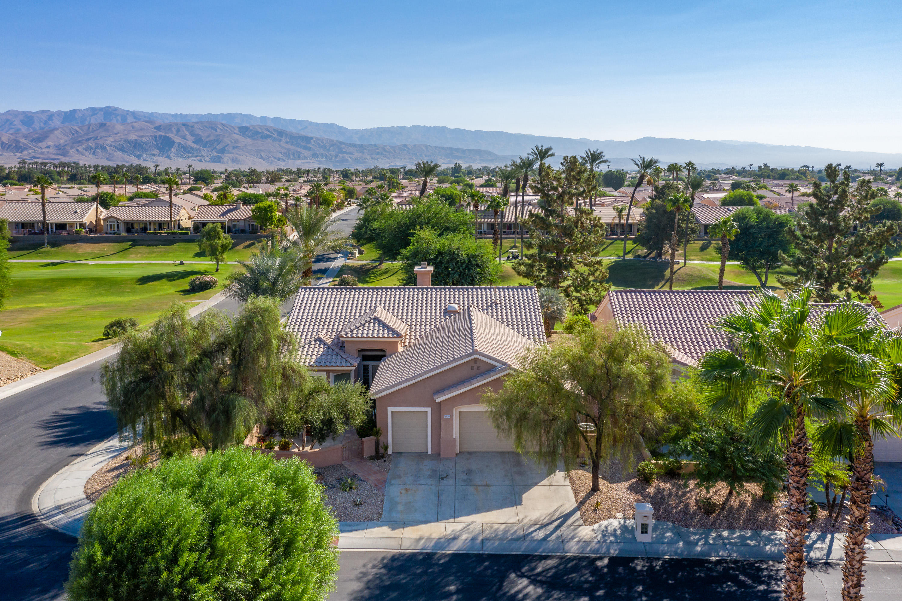 39579 Manorgate Road Palm Desert, CA 92211 - Photo 2 of 44 Photo-37