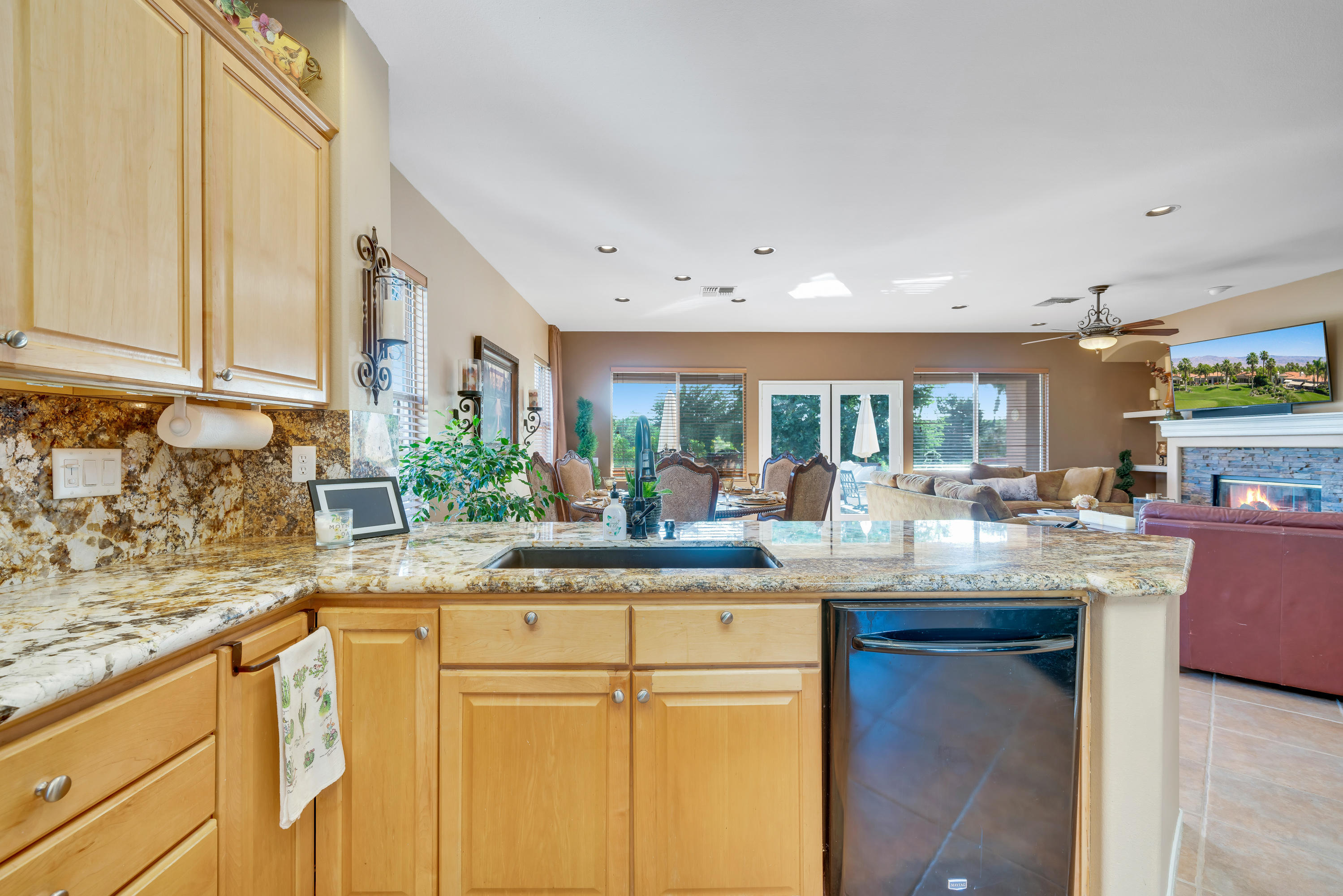 39579 Manorgate Road Palm Desert, CA 92211 - Photo 18 of 44 Photo-11