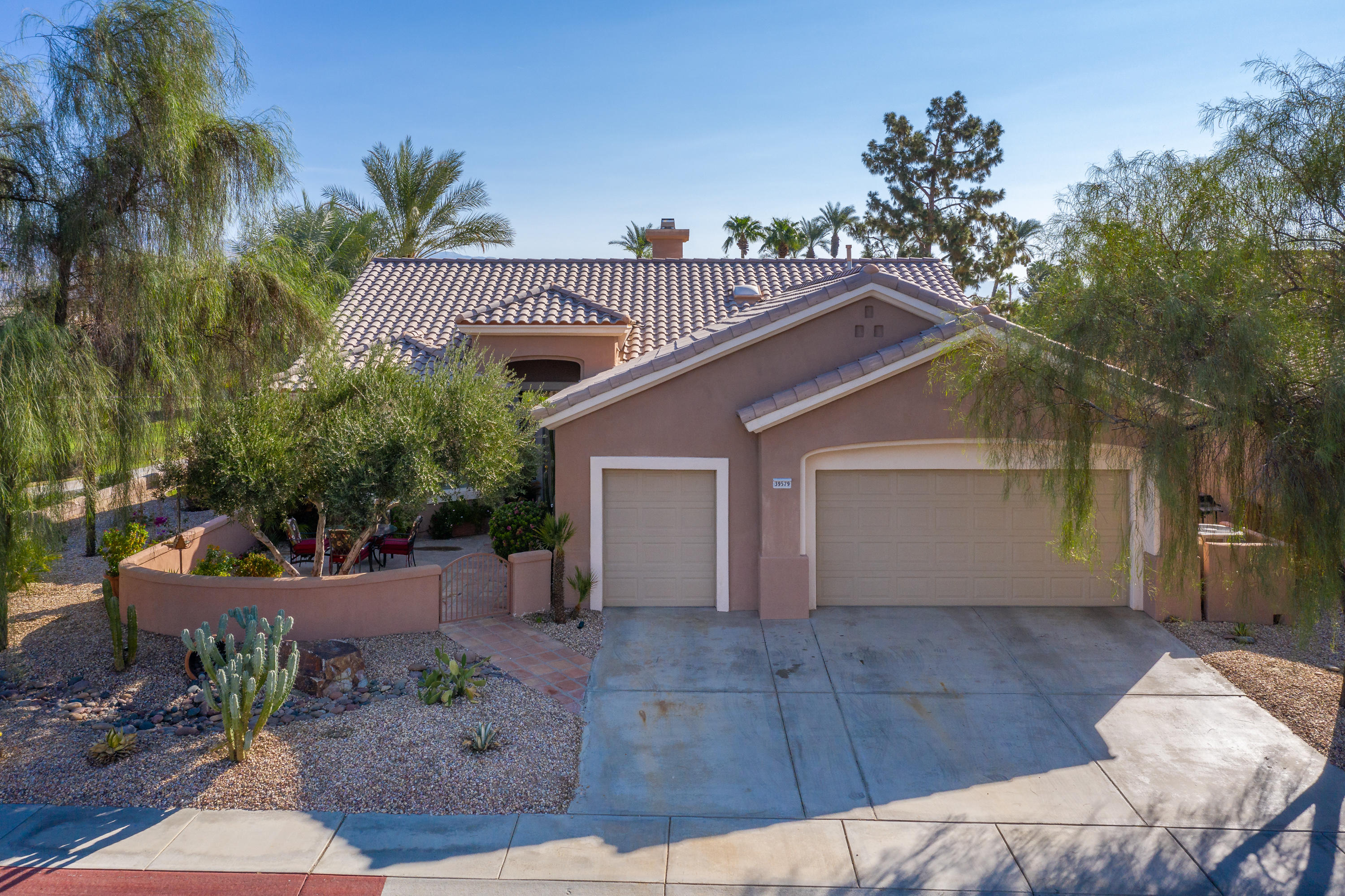 39579 Manorgate Road Palm Desert, CA 92211 - Photo 36 of 44 Photo-34