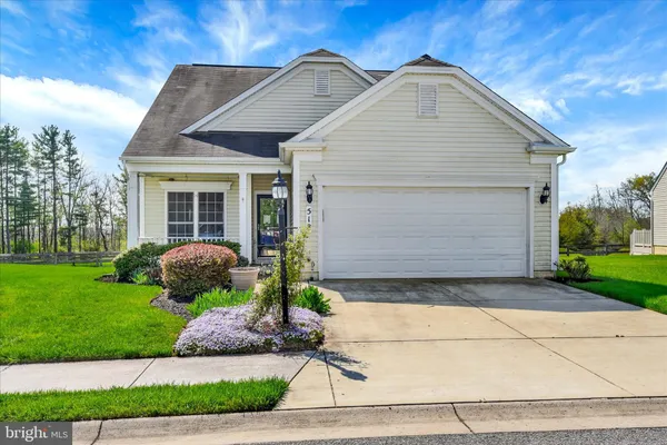 $379,900 | 518 Clubside Drive, Unit 240, Taneytown, MD 21787