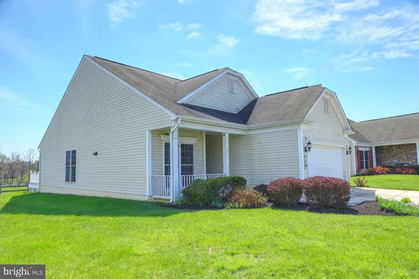 $379,900 | 518 Clubside Drive, Unit 240, Taneytown, MD 21787