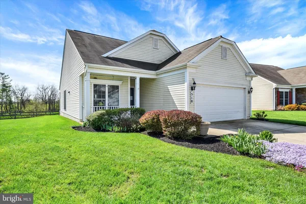 $379,900 | 518 Clubside Drive, Unit 240, Taneytown, MD 21787