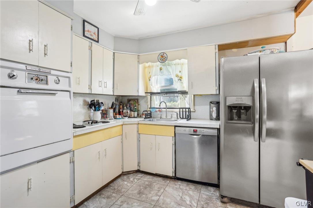 1515 Kelchner Road Bethlehem, PA 18018 - Photo 15 of 40 Gallery Image 15