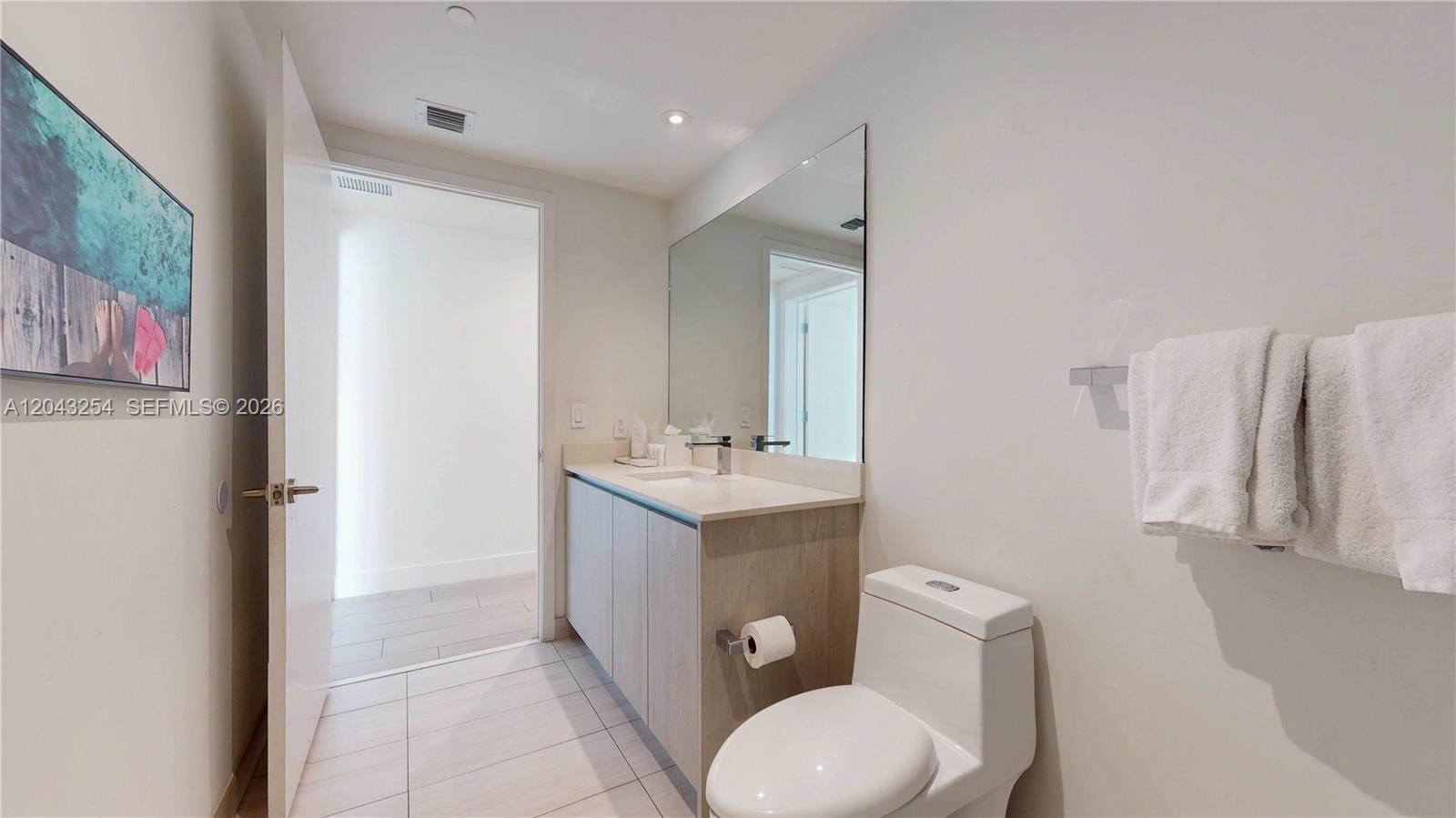 4010 South Ocean Drive, Unit R1004 Hollywood, FL 33019 - Photo 30 of 35