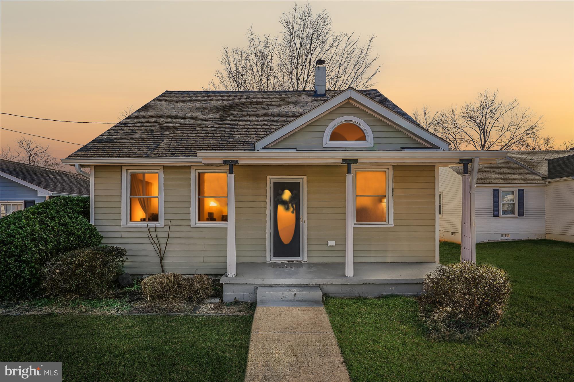 104 Pershing Avenue Northwest Leesburg, VA 20176 - Photo 36 of 36 a front view of a house with garden