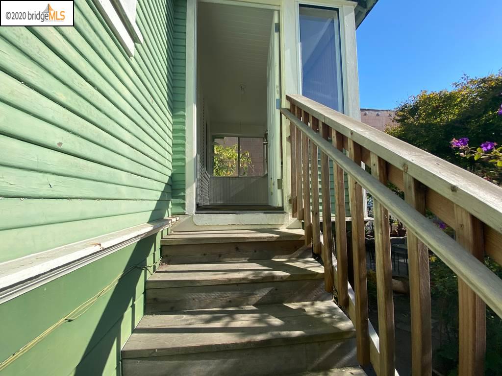 2124 Fifth Street Berkeley, CA 94710 - Photo 25 of 25 a view of entryway