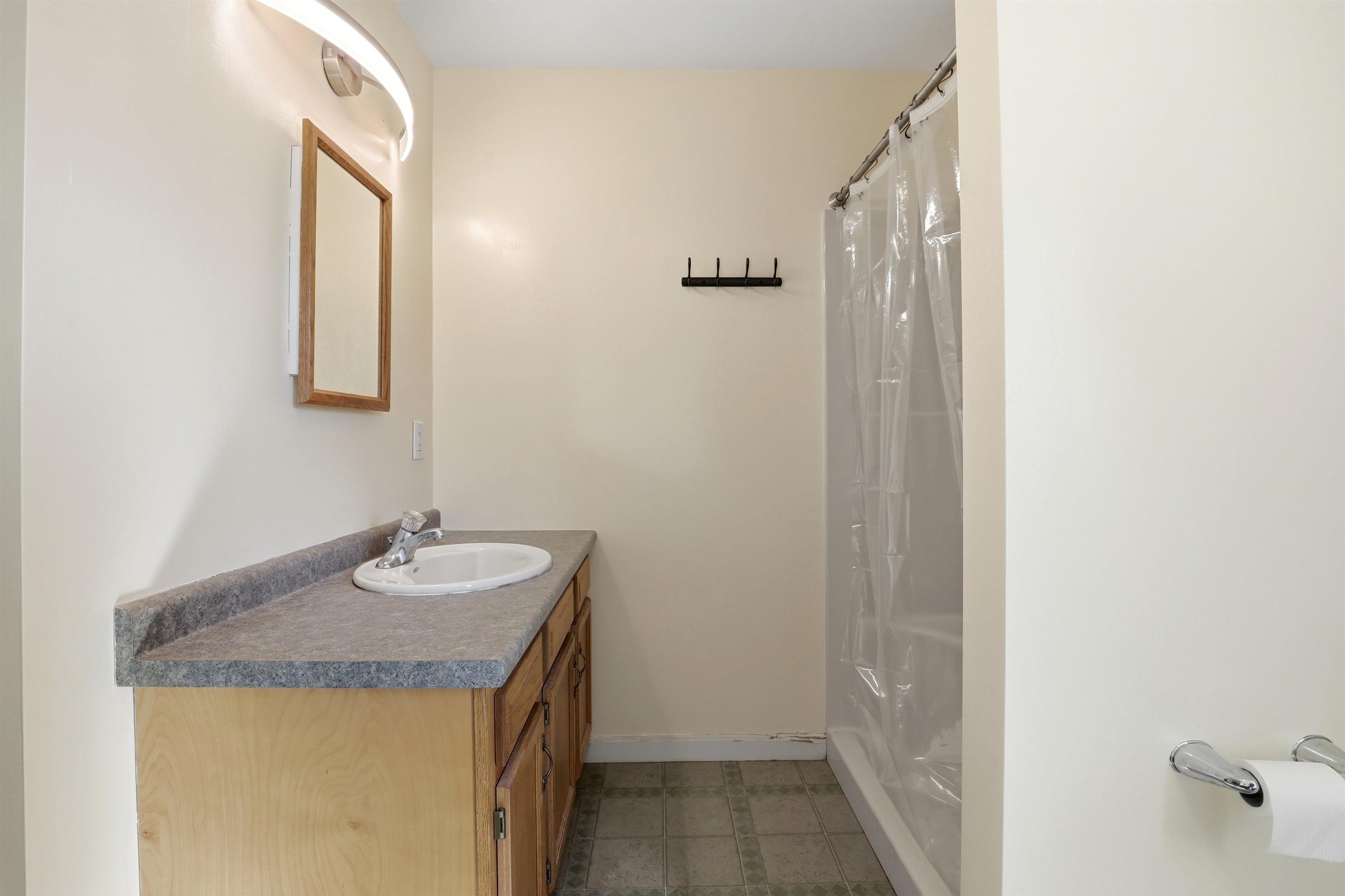 38 Range Road Epsom, NH 03234 - Photo 31 of 55