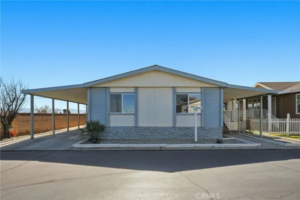 $190,000 | 2121 East Avenue I, Unit 10, Lancaster, CA 93535