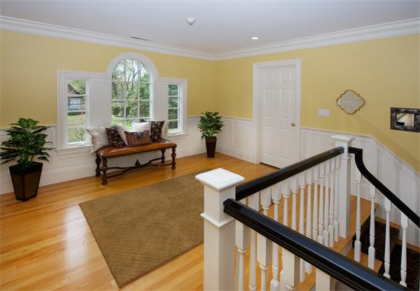 29 Burroughs Road Lexington, MA 02420 - Photo 11 of 17