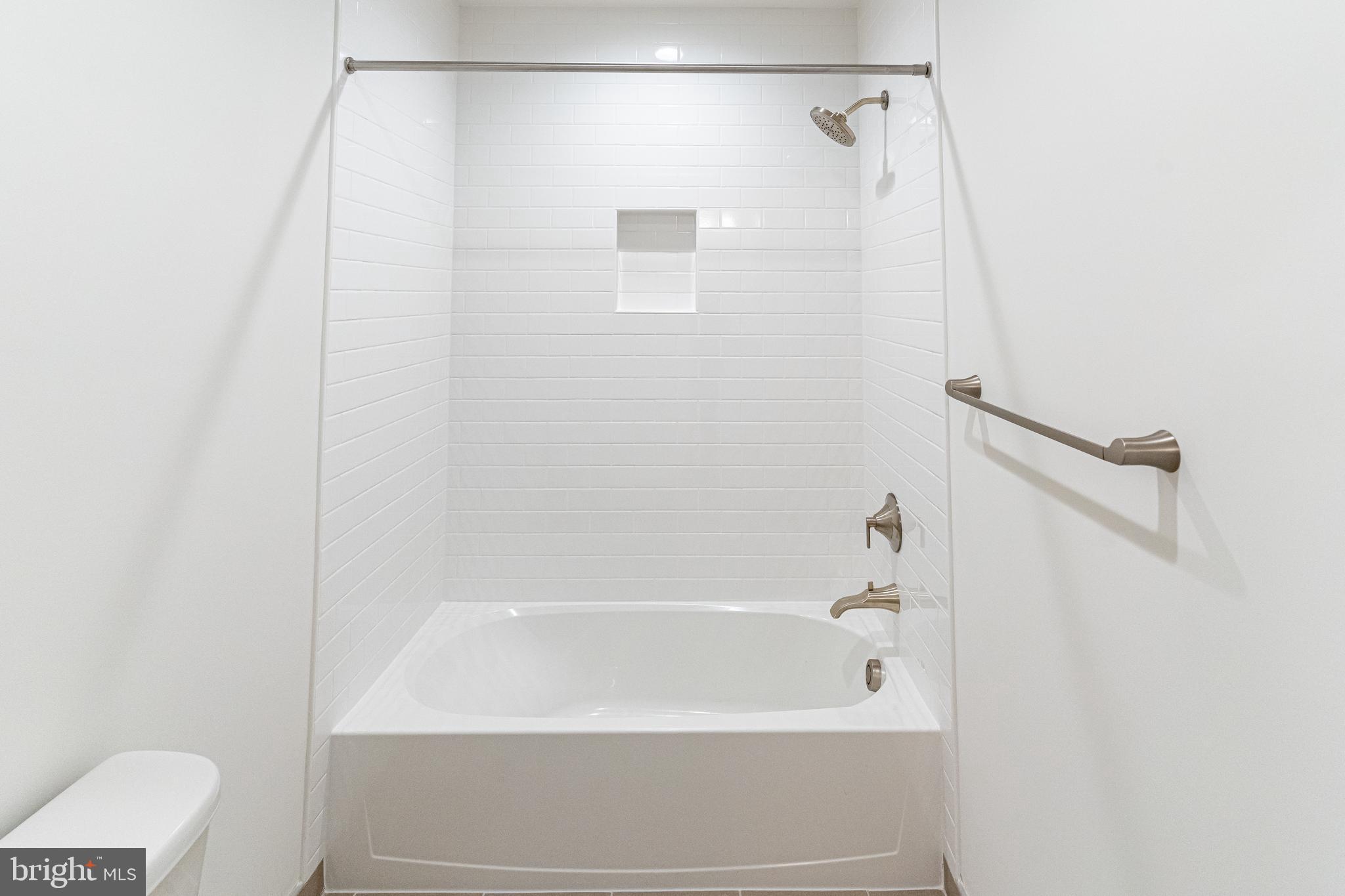 9109 Friars Road Bethesda, MD 20817 - Photo 32 of 35 Gallery Image 32