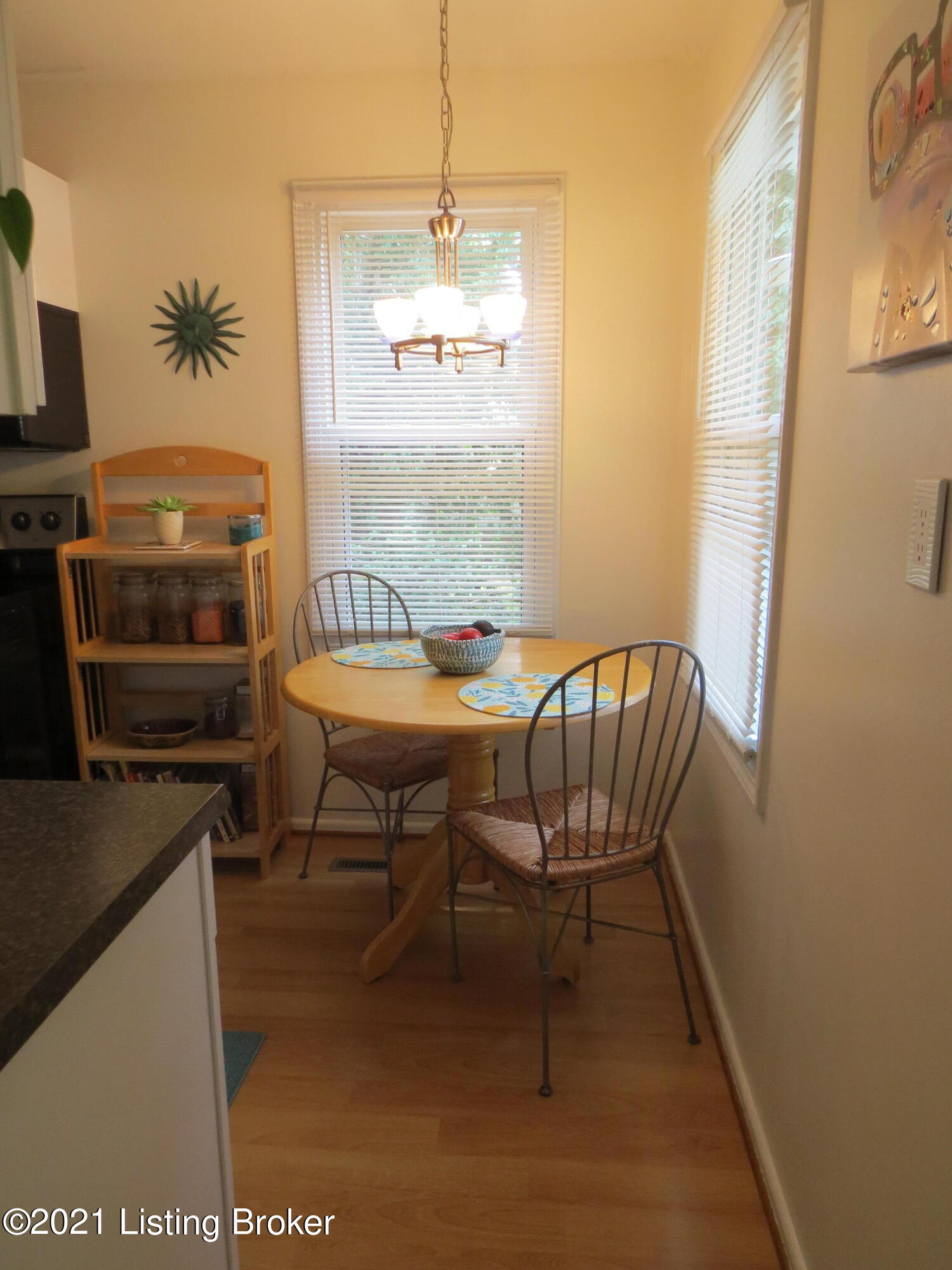 1304 Old Mill Road Louisville, KY 40242 - Photo 22 of 25 21