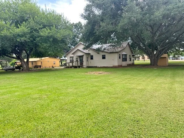 $299,000 | 10115 Chmelik Road, Fairchilds, TX 77461