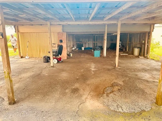 $299,000 | 10115 Chmelik Road, Fairchilds, TX 77461