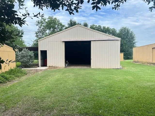 $299,000 | 10115 Chmelik Road, Fairchilds, TX 77461