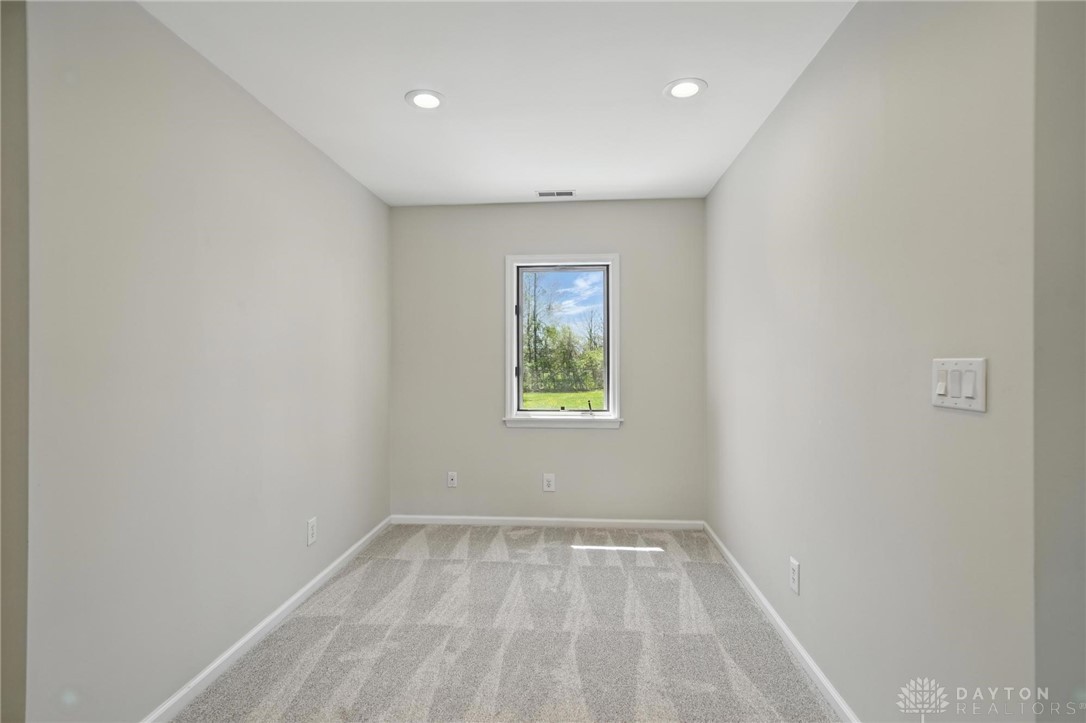 72 East Social Row Road Dayton, OH 45458 - Photo 31 of 60 Gallery Image 31