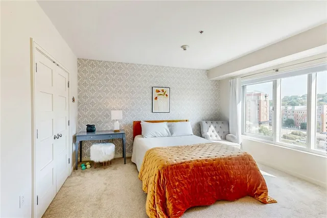 $525,000 | 100 Exchange Street, Unit 501, Providence, RI 02903