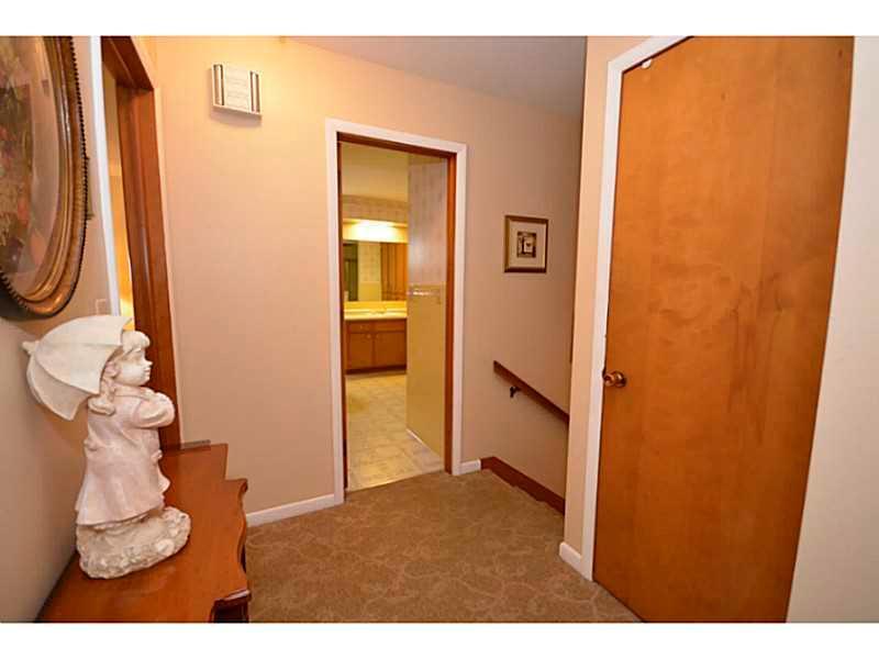 16615 Seitz Road Wapakoneta, OH 45895 - Photo 18 of 25