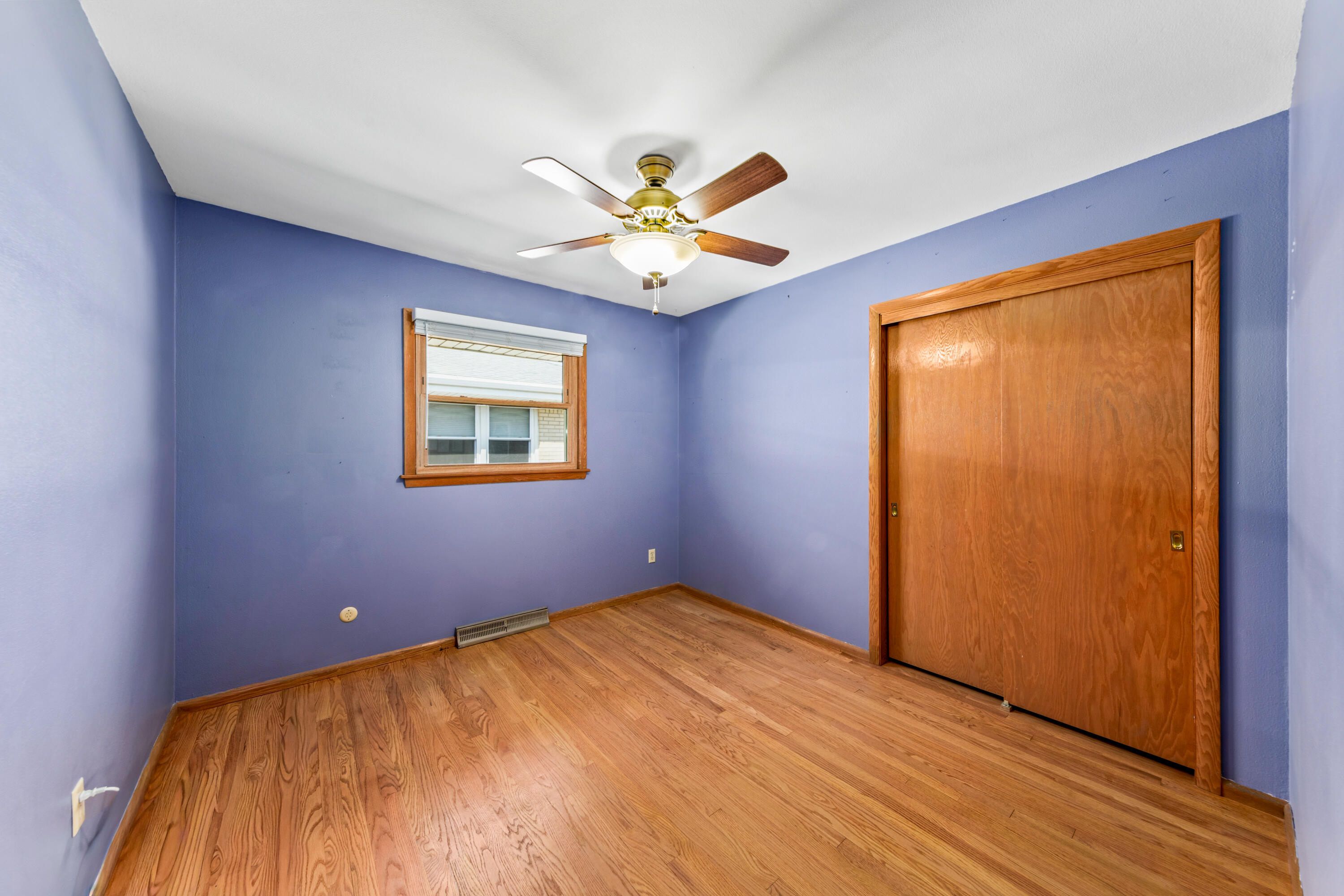 4052 North 89th Street Milwaukee, WI 53222 - Photo 20 of 36 4052 N 89th St-21