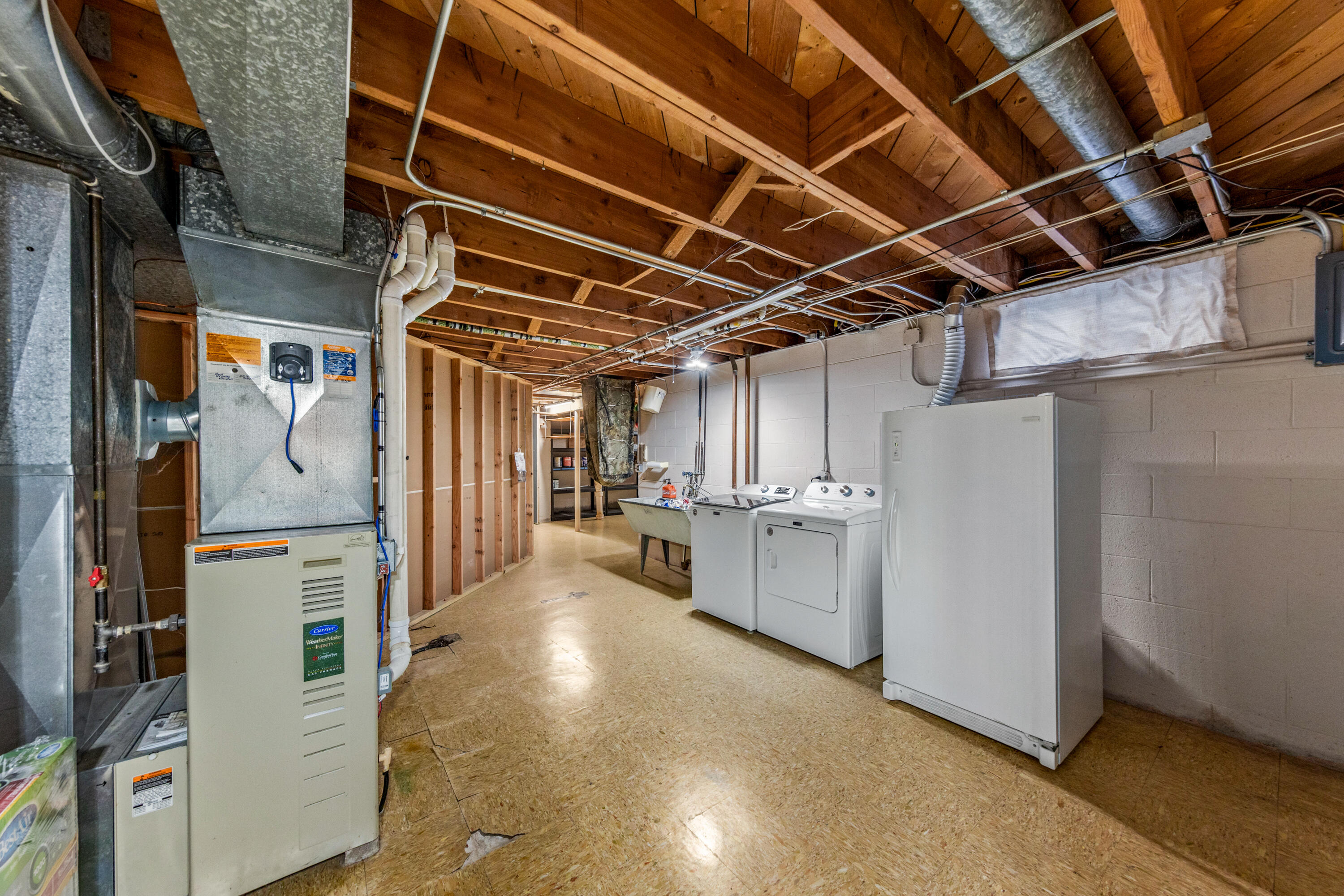 4052 North 89th Street Milwaukee, WI 53222 - Photo 27 of 36 4052 N 89th St-28