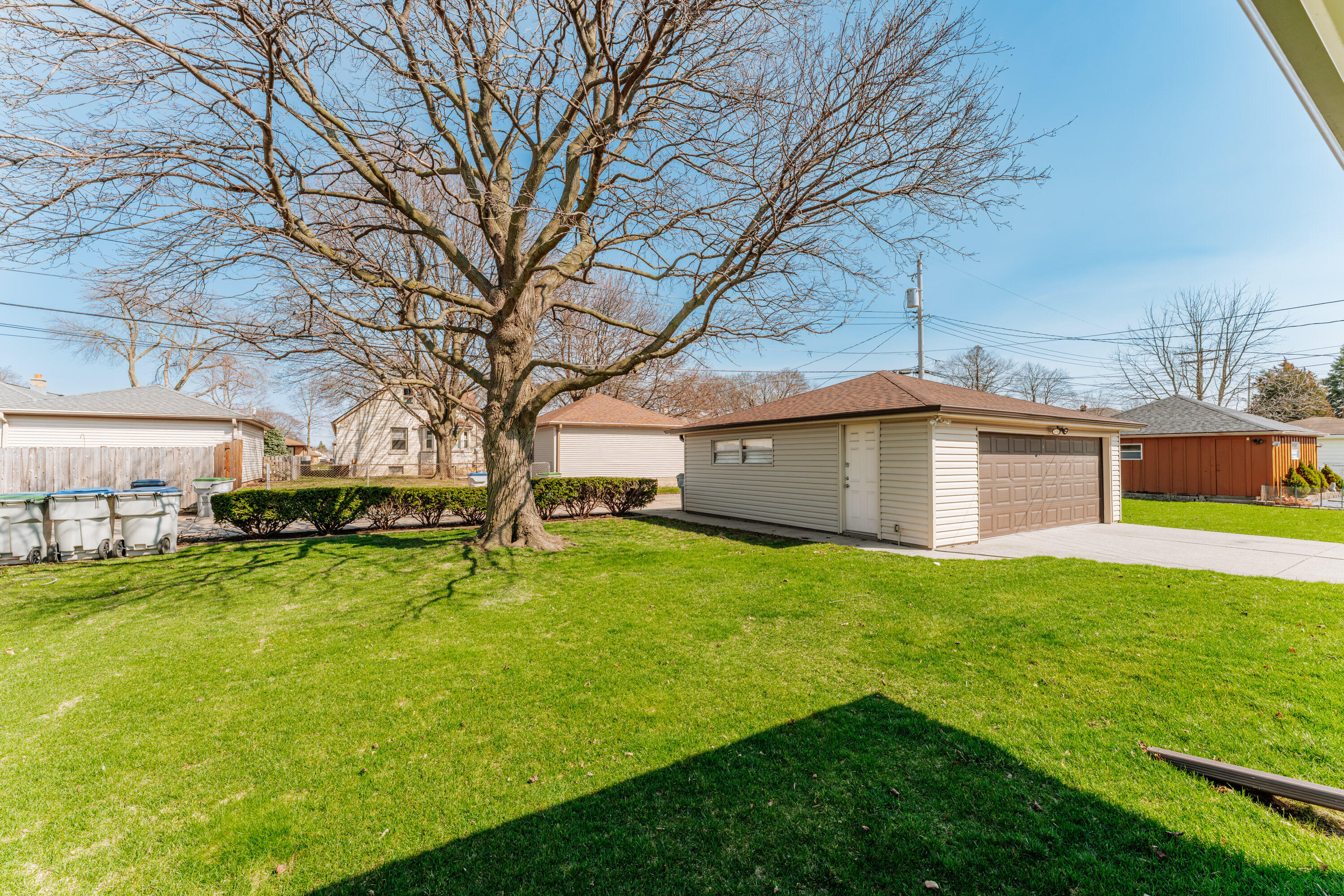 4052 North 89th Street Milwaukee, WI 53222 - Photo 31 of 36 4052 N 89th St-32