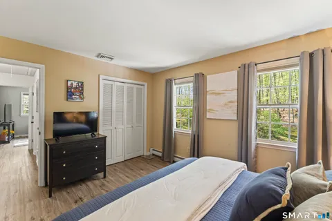 $750,000 | 7 Arapaho Road, Brookfield, CT 06804