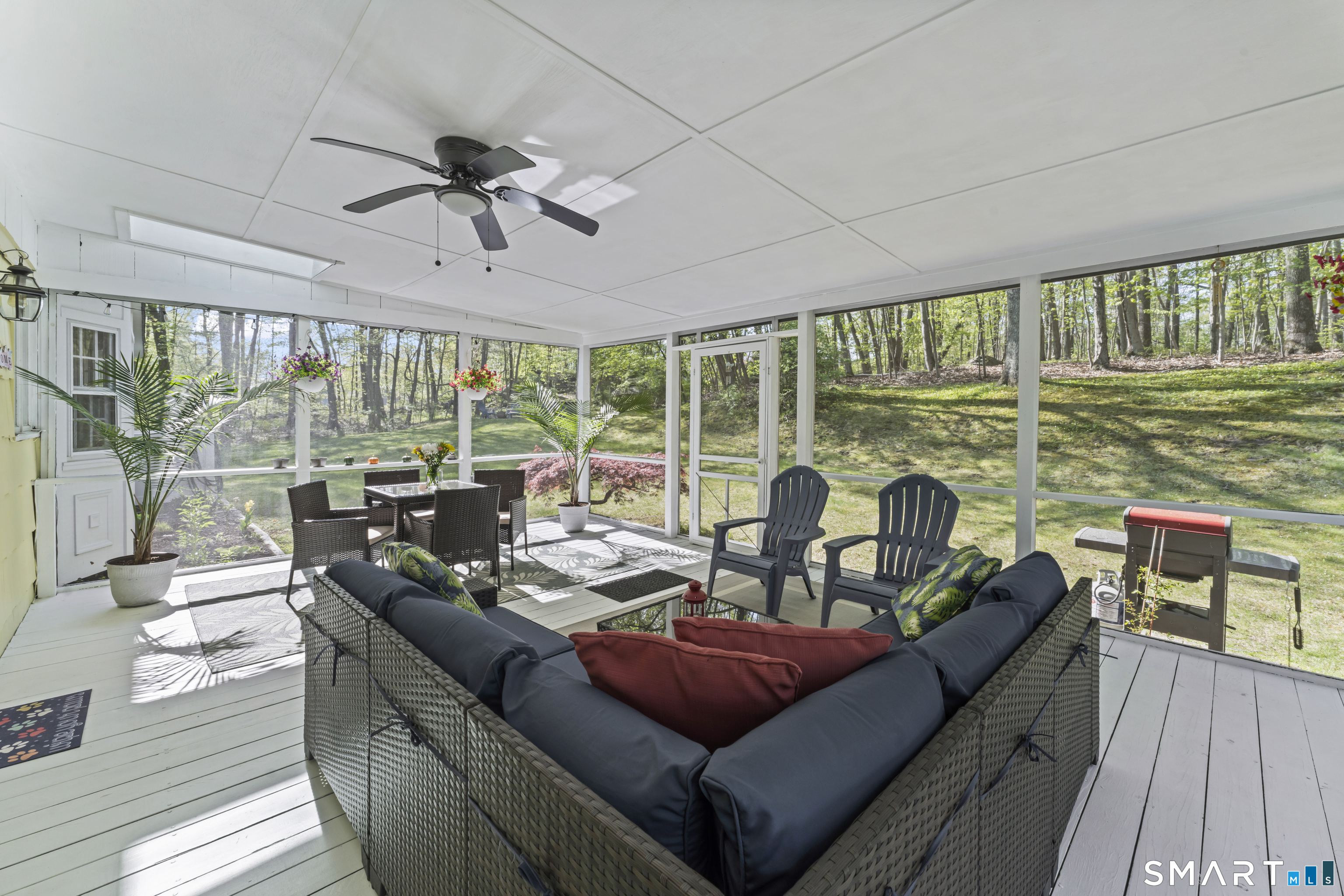 7 Arapaho Road Brookfield, CT 06804 - Photo 33 of 38