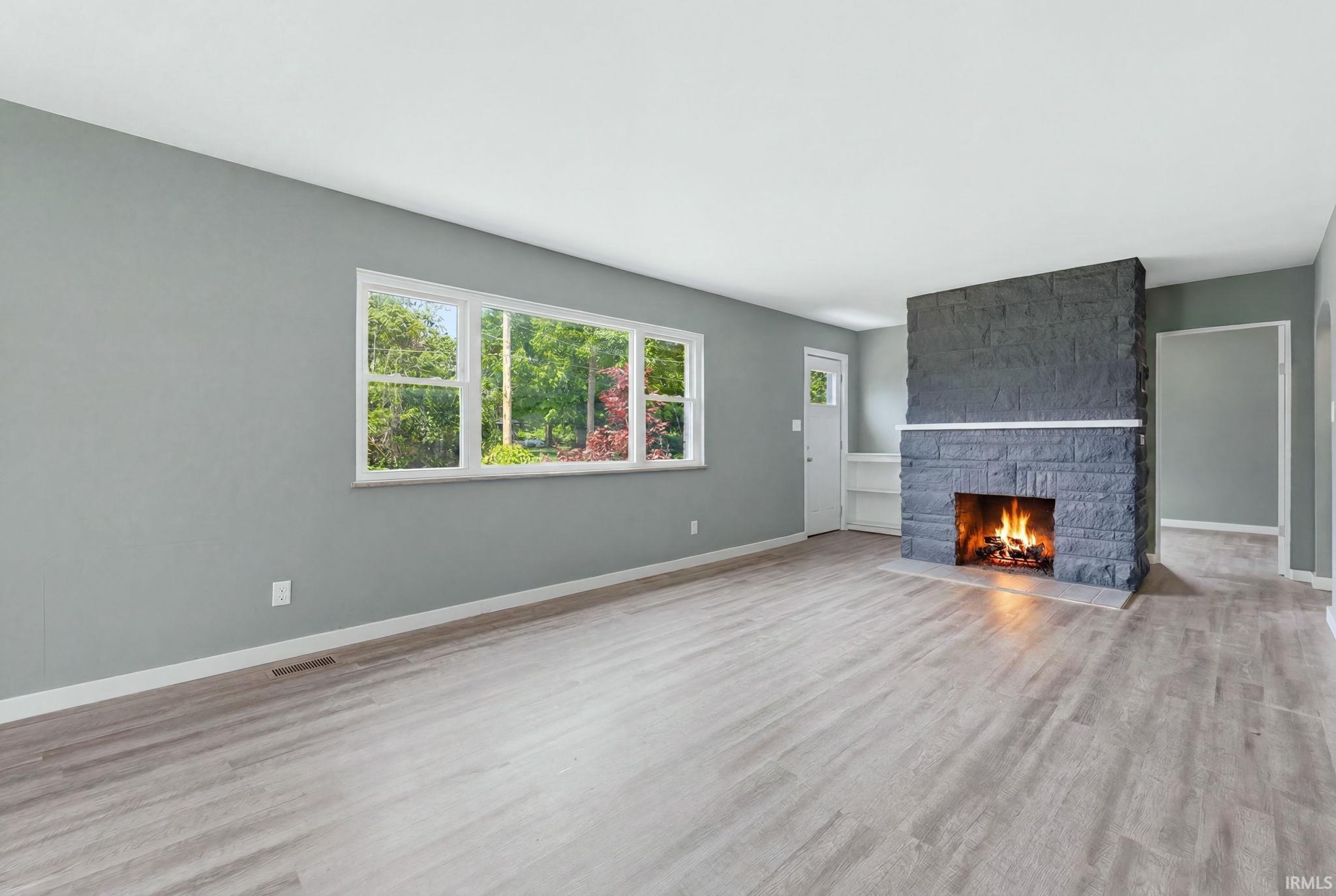 215 Hartzell Road New Haven, IN 46774 - Photo 5 of 24